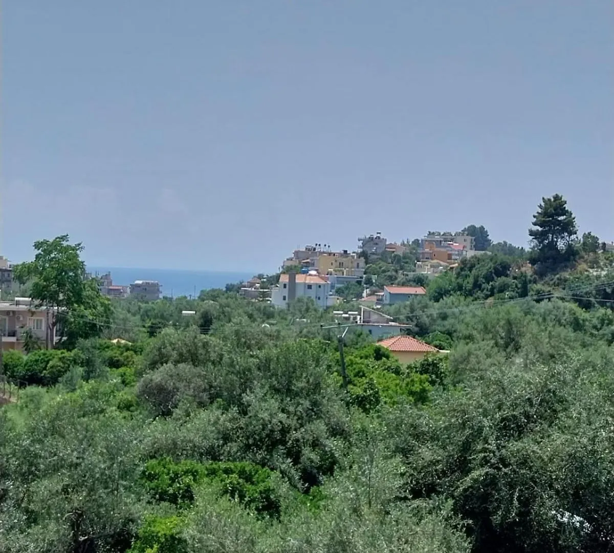 Lions Lair Hotel Himare